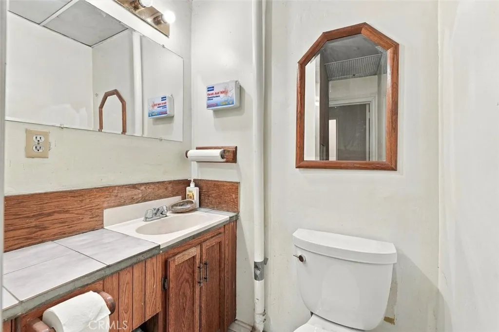 Bathroom 2