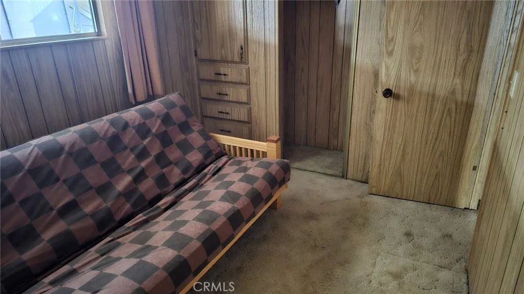 Secondary bedroom