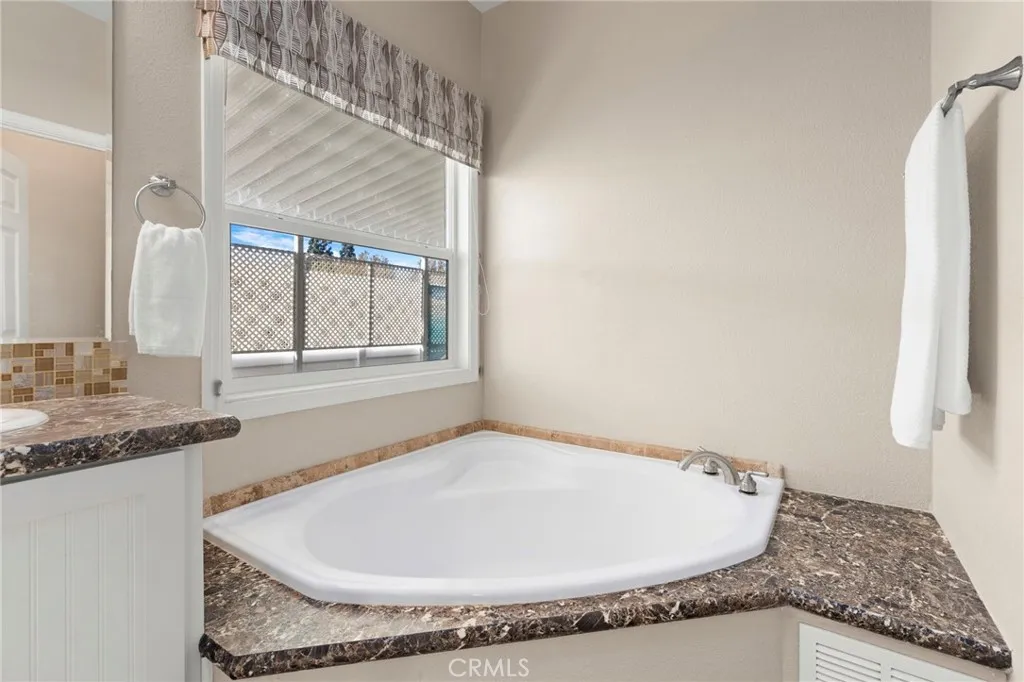 Sunken tub in primary bath