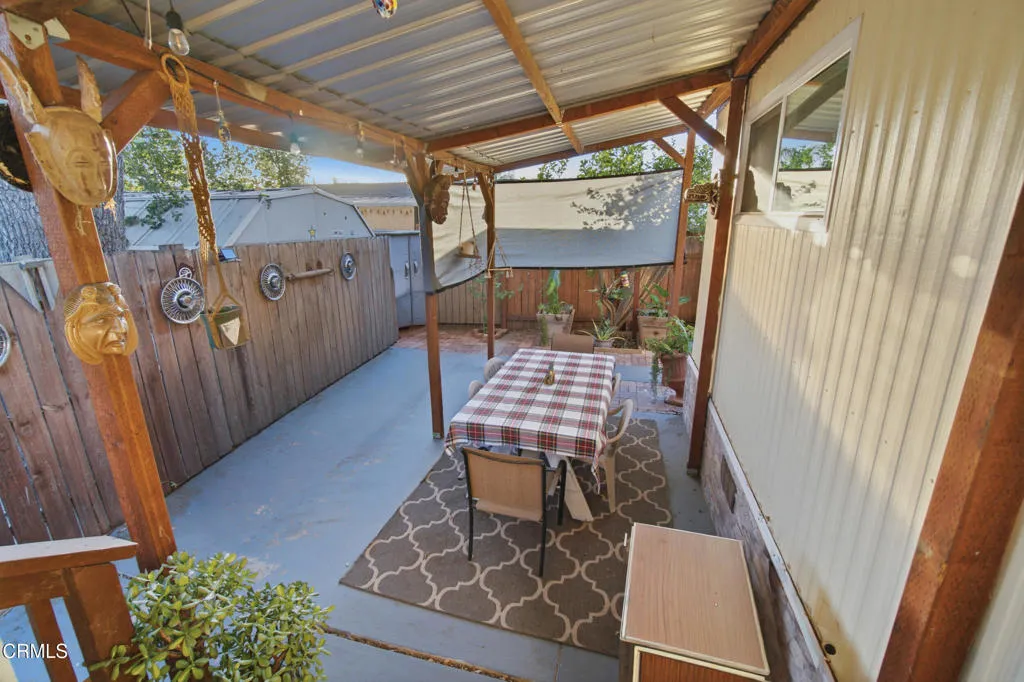 32_patio area