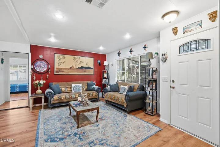 11_living room