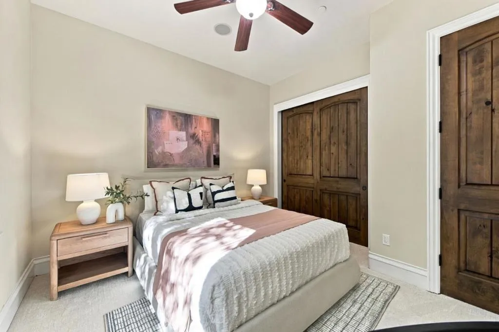 Bedroom with queen bed and double-door closet, Los Gatos Bedroom with queen bed and double-door closet, Los Gatos