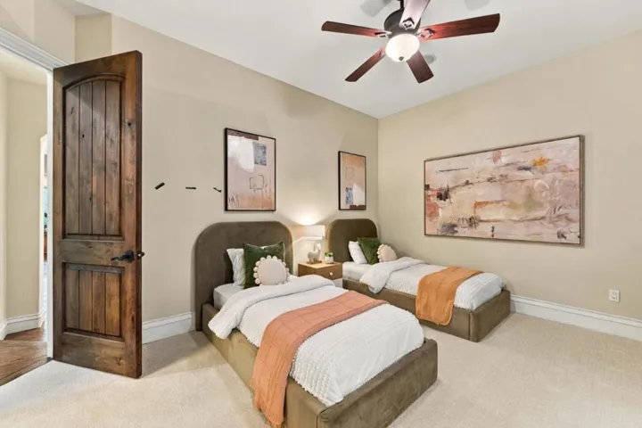 Guest bedroom with two twin beds and ceiling fan, Los Gatos