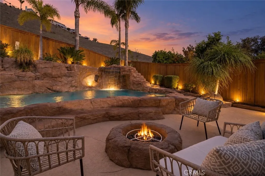 Digitally Enhanced – Twilight Rendering Digitally Enhanced – Twilight Rendering