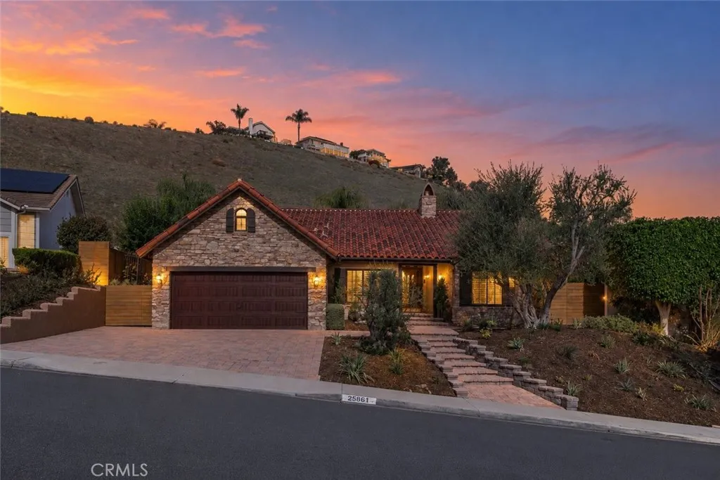 Digitally Enhanced – Twilight Rendering Digitally Enhanced – Twilight Rendering