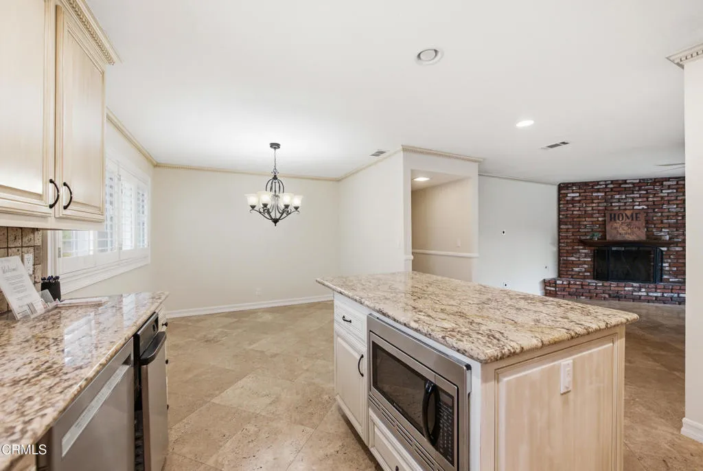 1612 San Rafael Way Camarillo 2-16 1612 San Rafael Way Camarillo 2-16