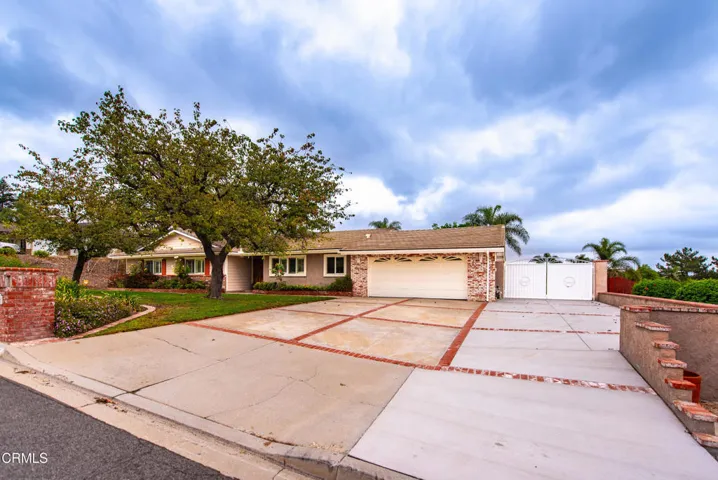 1612 San Rafael Way Camarillo 2-3