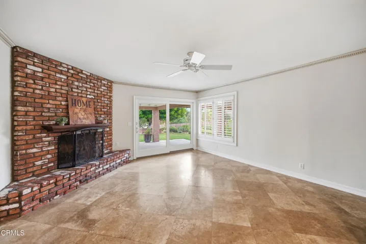 1612 San Rafael Way Camarillo 2-19