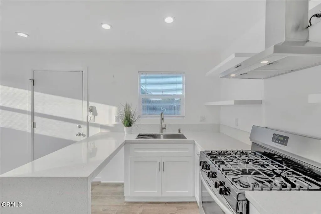 05-1420 W 69th St-9 05-1420 W 69th St-9