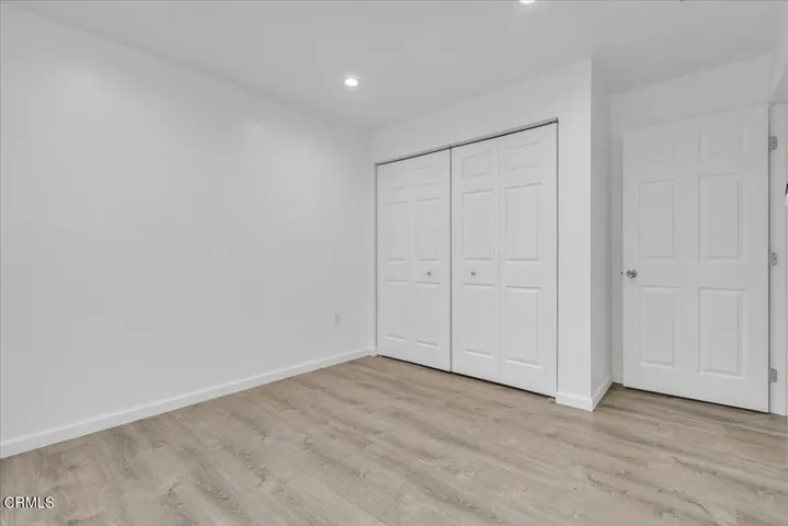 12-1420 W 69th St-3