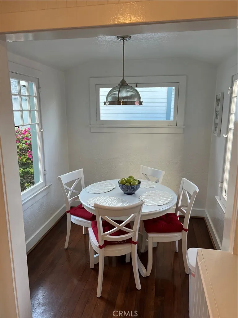 Kitchen nook