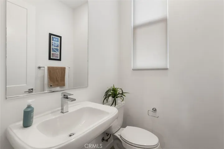 2nd Floor Powder Room