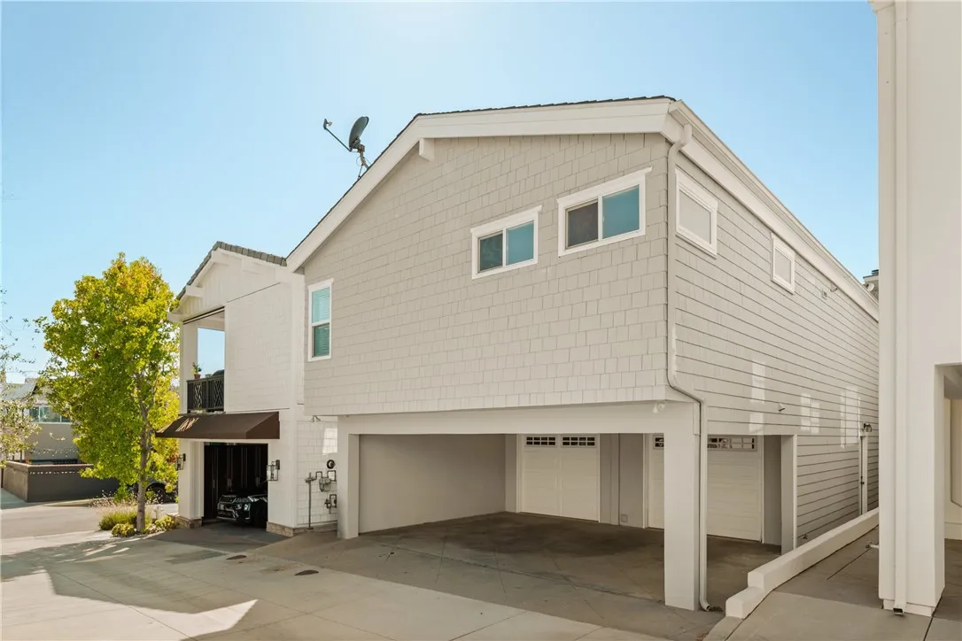 2 Car Parking: Private Oversized Garage and Carport