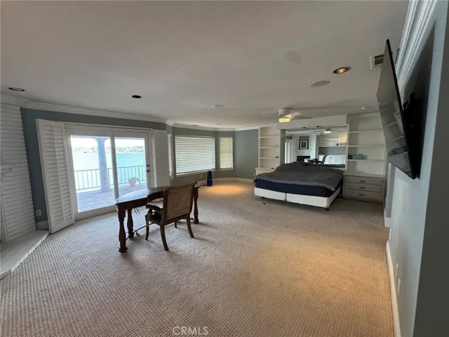Master bed
