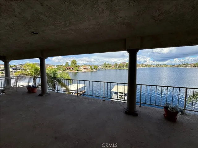 Kitchen/living room patio