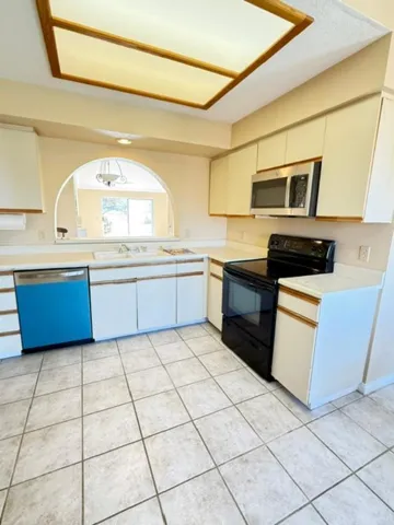 PIC7