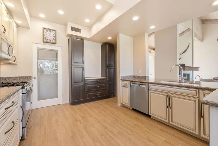 35-web-or-mls-2H8A5430