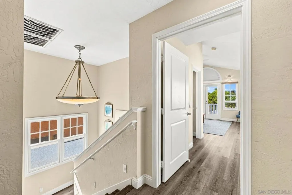 Entry to primary suite