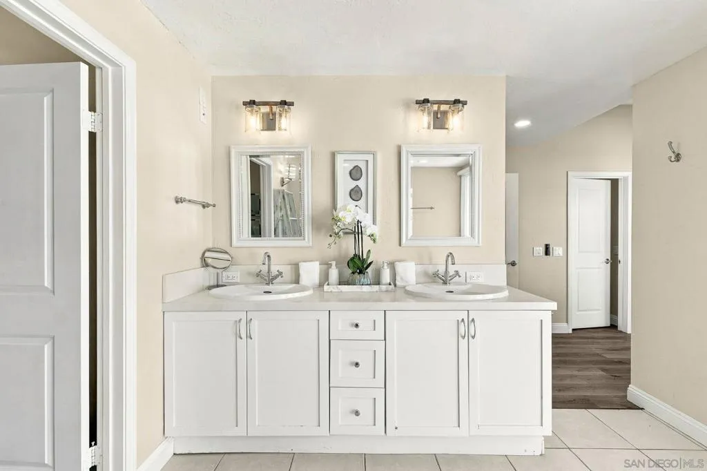 Primary Bath/Spa