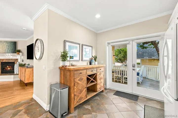 Doors out to dining deck