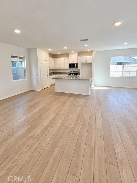 KITCHEN AND OPEN SPACE