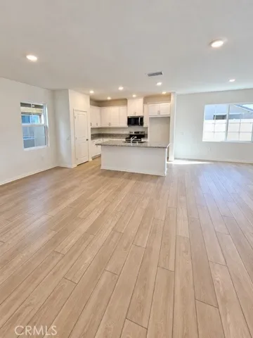 KITCHEN AND OPEN SPACE