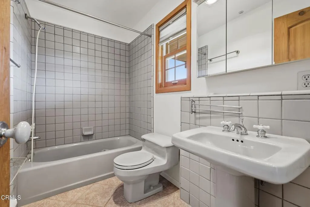 19-web-or-mls-4292_Casitas_Pass_Rd_Ventu