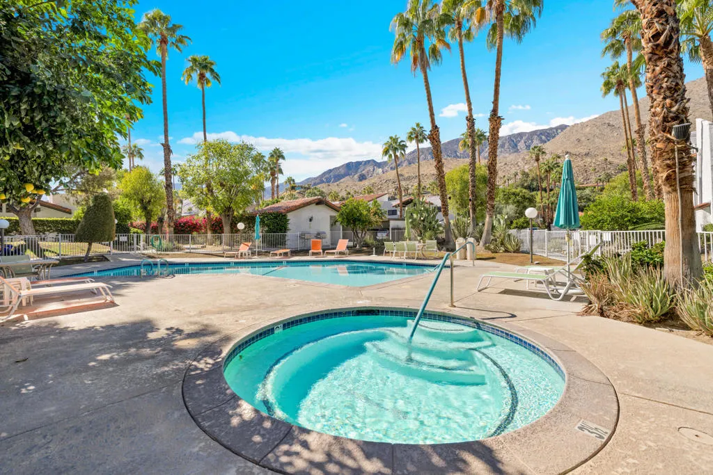 38-290 E San Jose Community (2)
