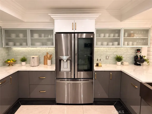 Kitchen Appliances