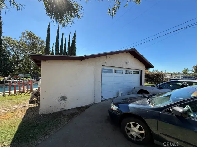 garage