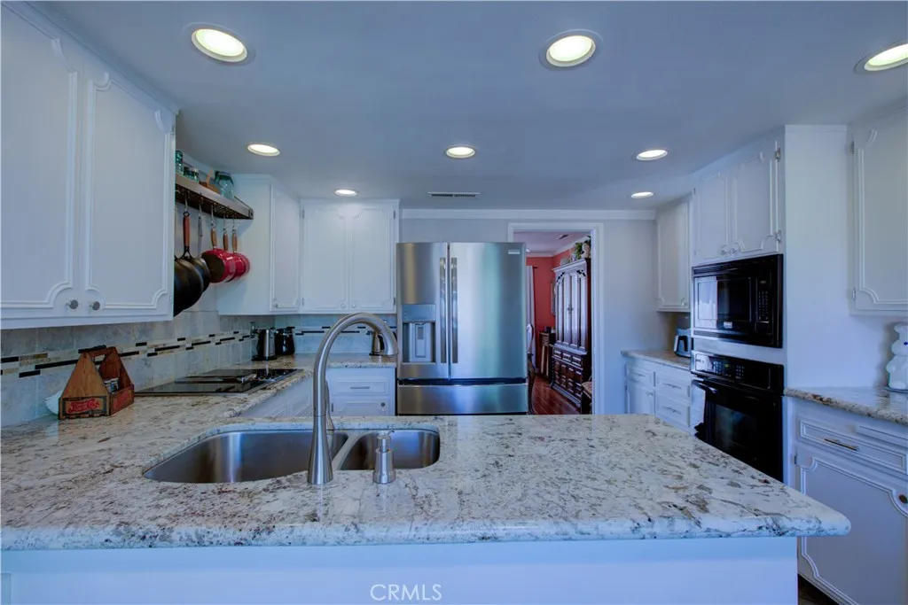 Kitchen 5