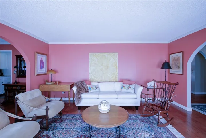 Living Room 4