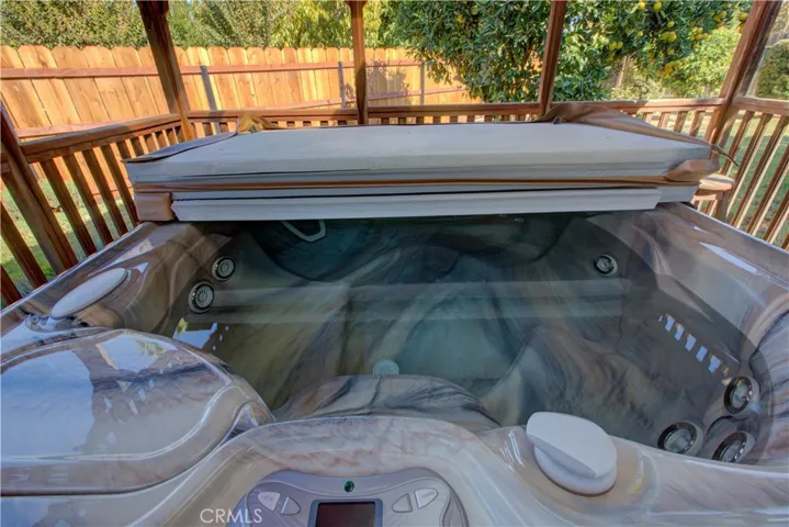 Spa/Gazebo 2