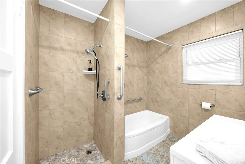 Tub and separate shower.