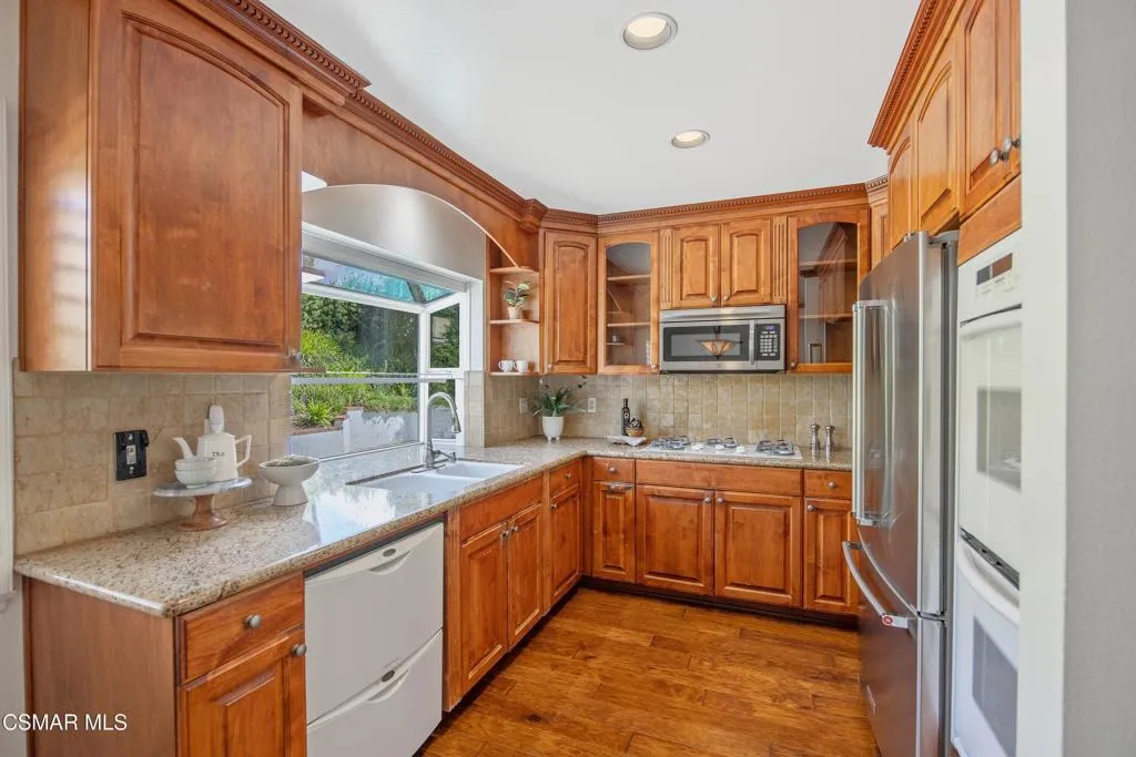 1043 Chatham Court, Thousand Oaks
