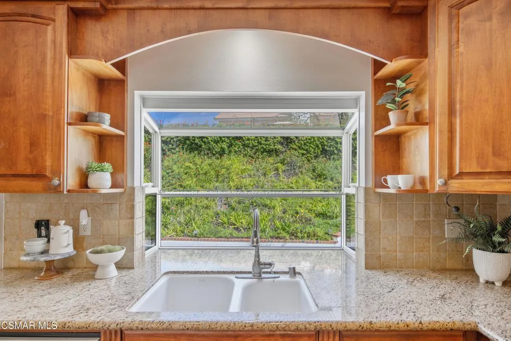 1043 Chatham Court, Thousand Oaks