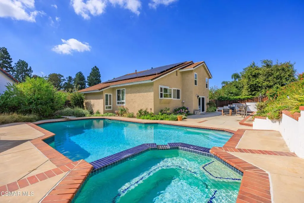 1043 Chatham Court, Thousand Oaks
