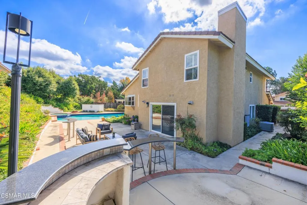 1043 Chatham Court, Thousand Oaks