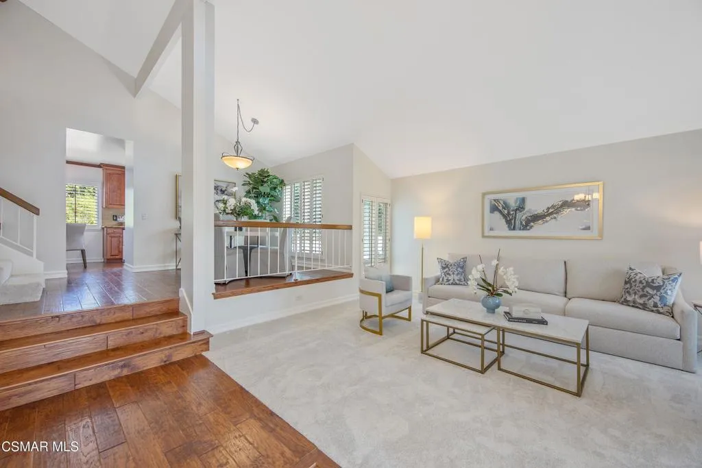 1043 Chatham Court, Thousand Oaks