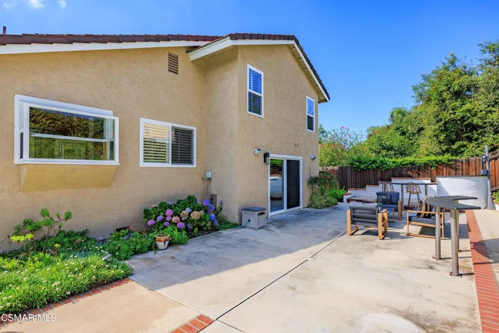 1043 Chatham Court, Thousand Oaks
