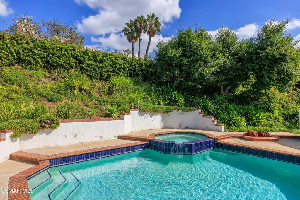 1043 Chatham Court, Thousand Oaks
