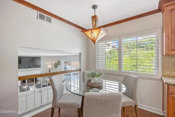 1043 Chatham Court, Thousand Oaks