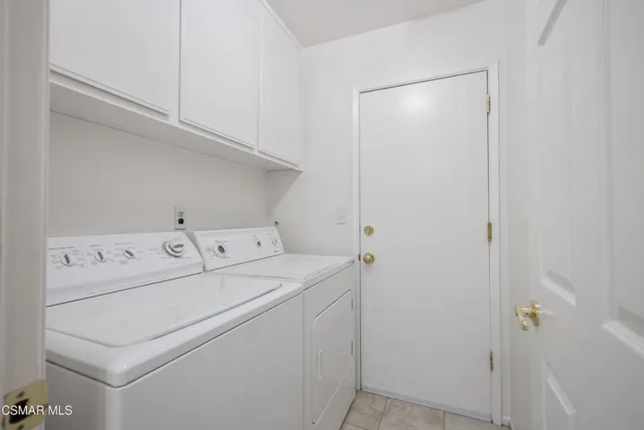 1043 Chatham Court, Thousand Oaks