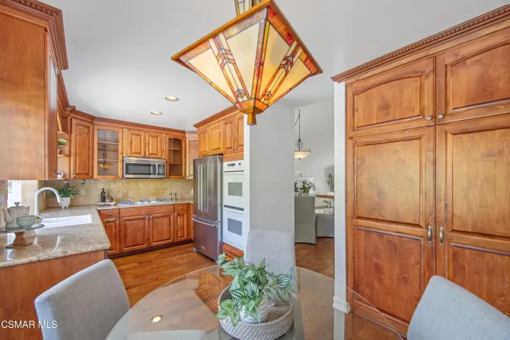 1043 Chatham Court, Thousand Oaks