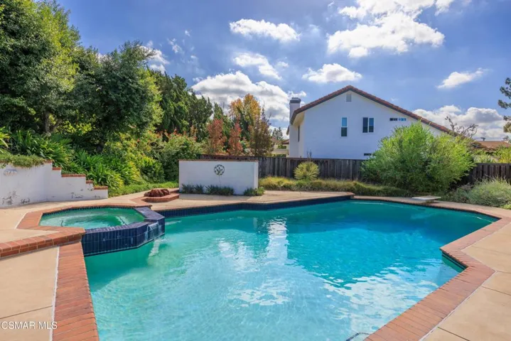 1043 Chatham Court, Thousand Oaks