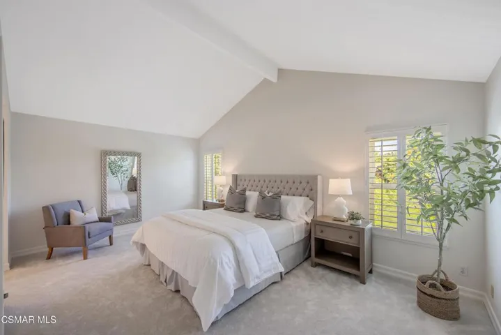 1043 Chatham Court, Thousand Oaks