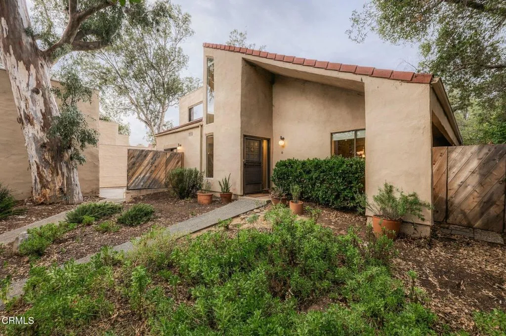 2-web-or-mls-1008_Creekside_Way_d_053 2-web-or-mls-1008_Creekside_Way_d_053