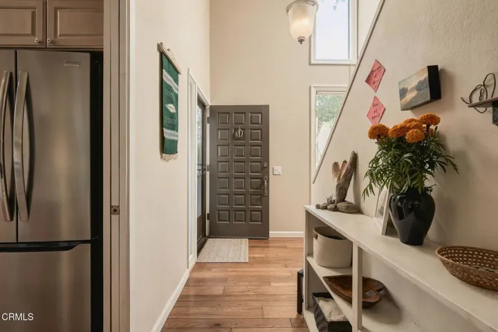23-web-or-mls-1008_Creekside_Way_d_007