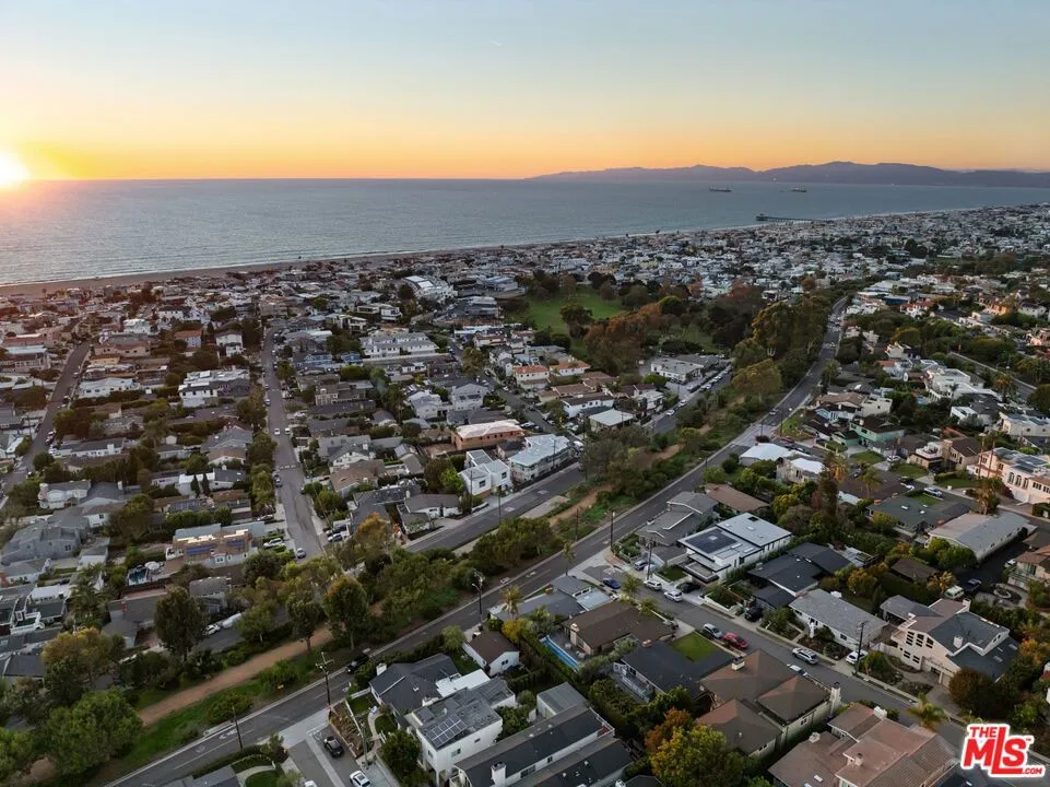 aerial - route to ocean aerial - route to ocean