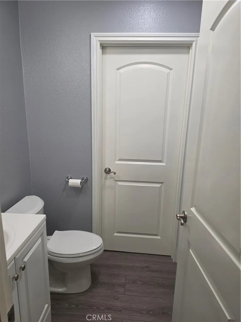 Main Floor bathroom